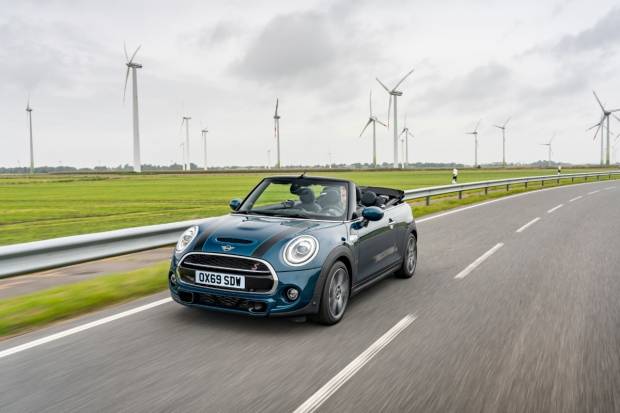 Mini Cabrio Sidewalk: pura exclusividad descapotable