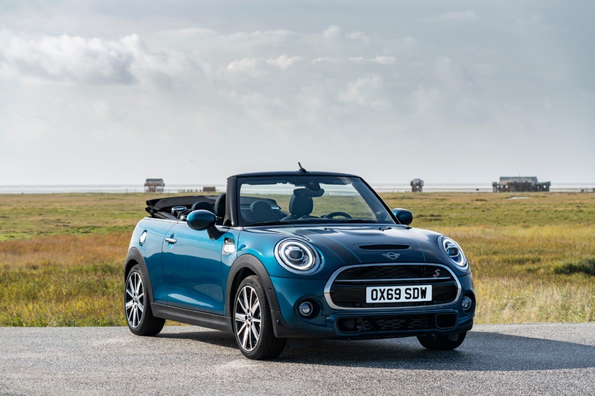 Mini Cabrio Sidewalk: pura exclusividad descapotable