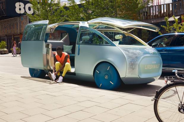 Mini Vision Urbanaut, quizás los monovolúmenes no estén muertos