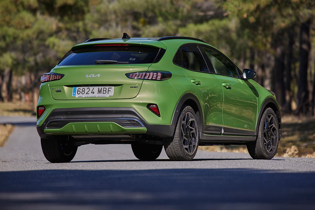 Prueba nuevo Kia XCeed: opinión, precio y 4 tecnologías para elegir