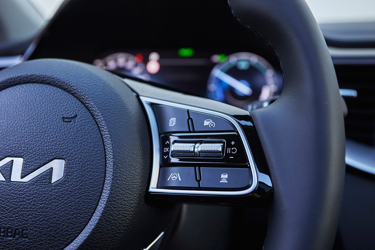 Prueba nuevo Kia XCeed: opinión, precio y 4 tecnologías para elegir