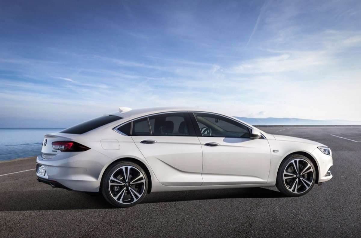 Opel Insignia Grand Sport 1.5 Turbo Gasolina: ¿Quién quiere diésel?