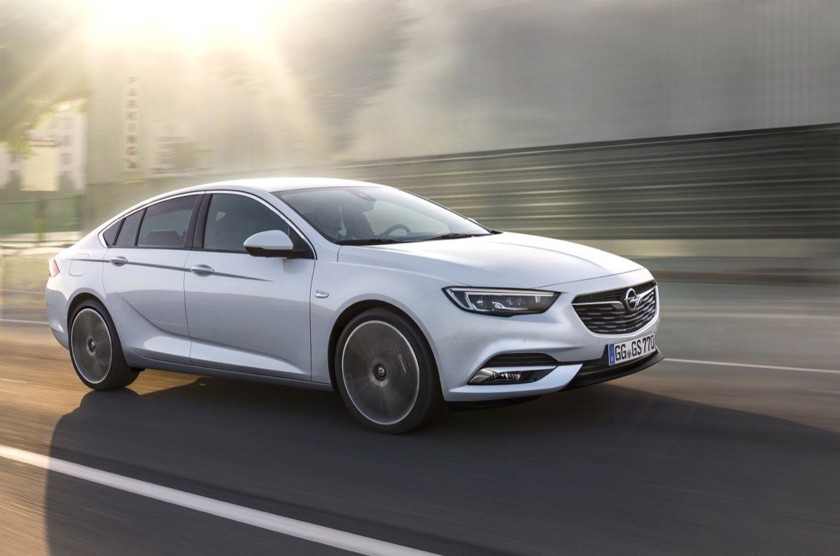 Opel Insignia Grand Sport 1.5 Turbo Gasolina: ¿Quién quiere diésel?