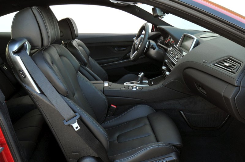 BMW M6 Coupé y Cabrio: el BMW más deportivo