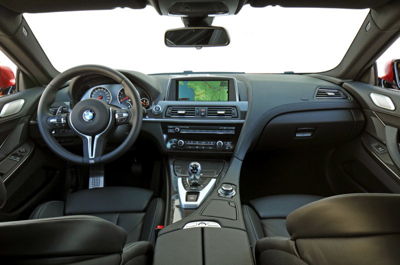 BMW M6 Coupé y Cabrio: el BMW más deportivo