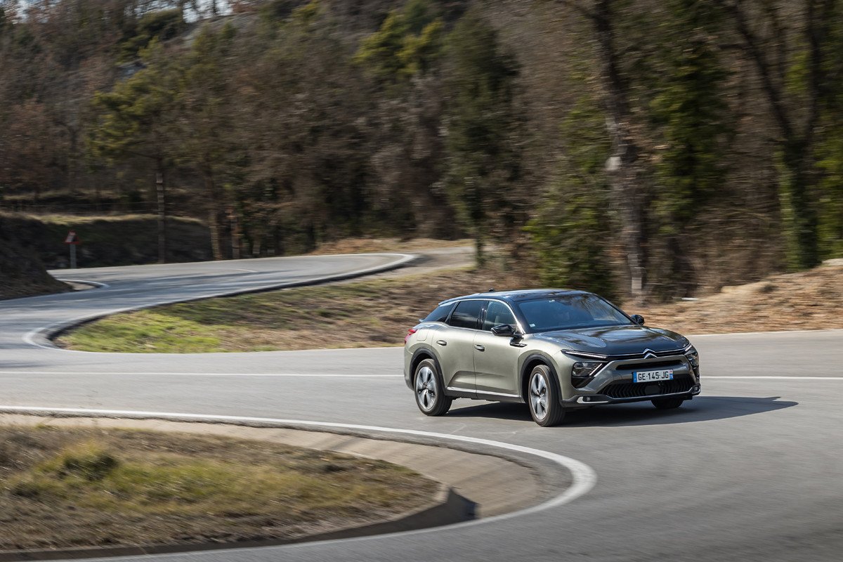 Prueba del Citroën C5 X: crossover, familiar e híbrido