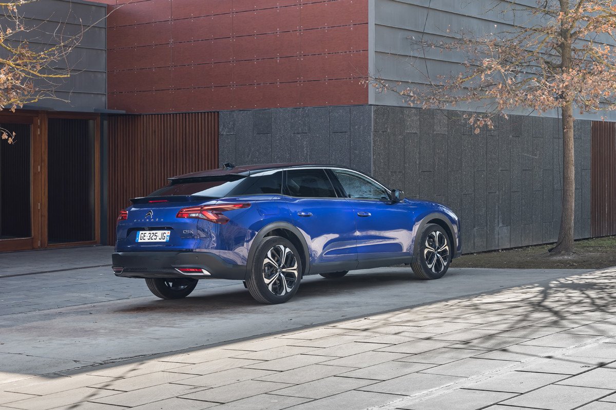 Prueba del Citroën C5 X: crossover, familiar e híbrido