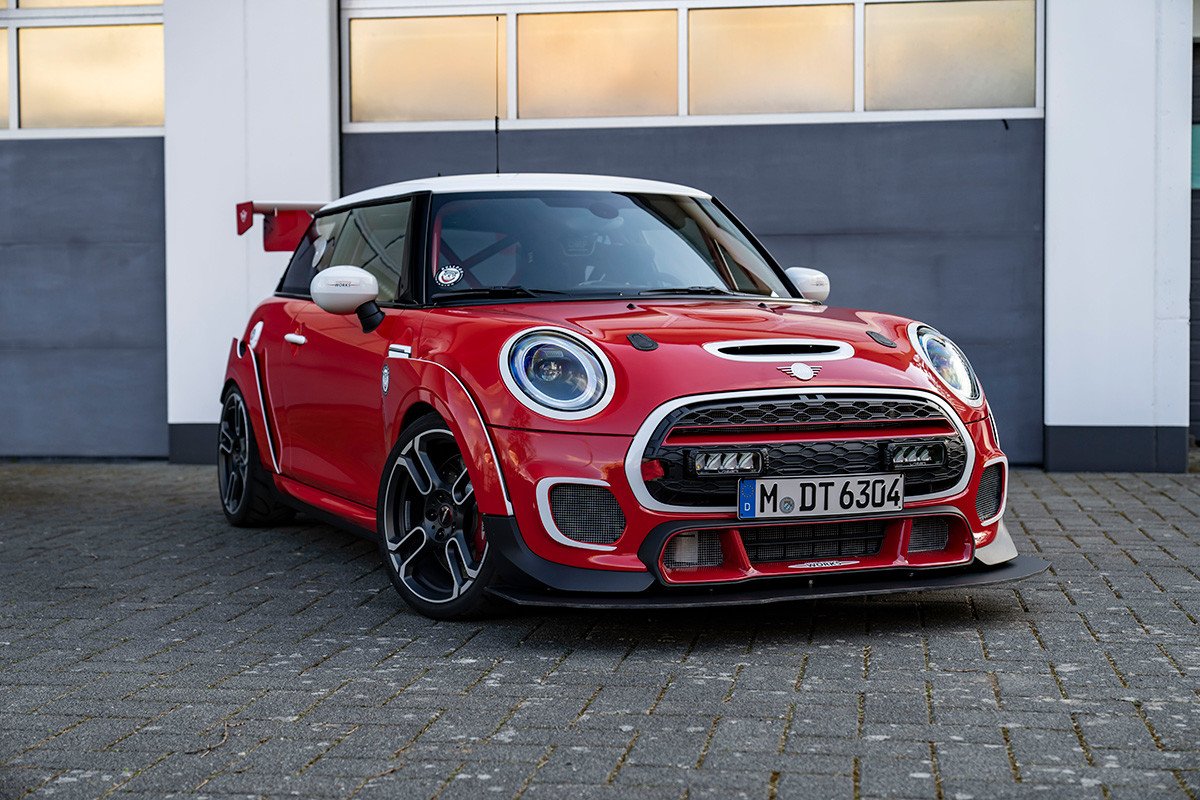 MINI vuelve a las 24H de Nürburgring 