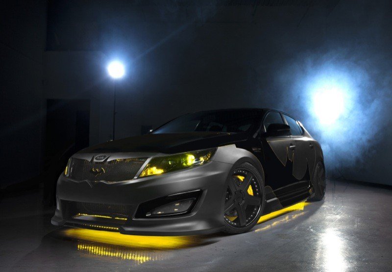Kia Optima versión Batmovil