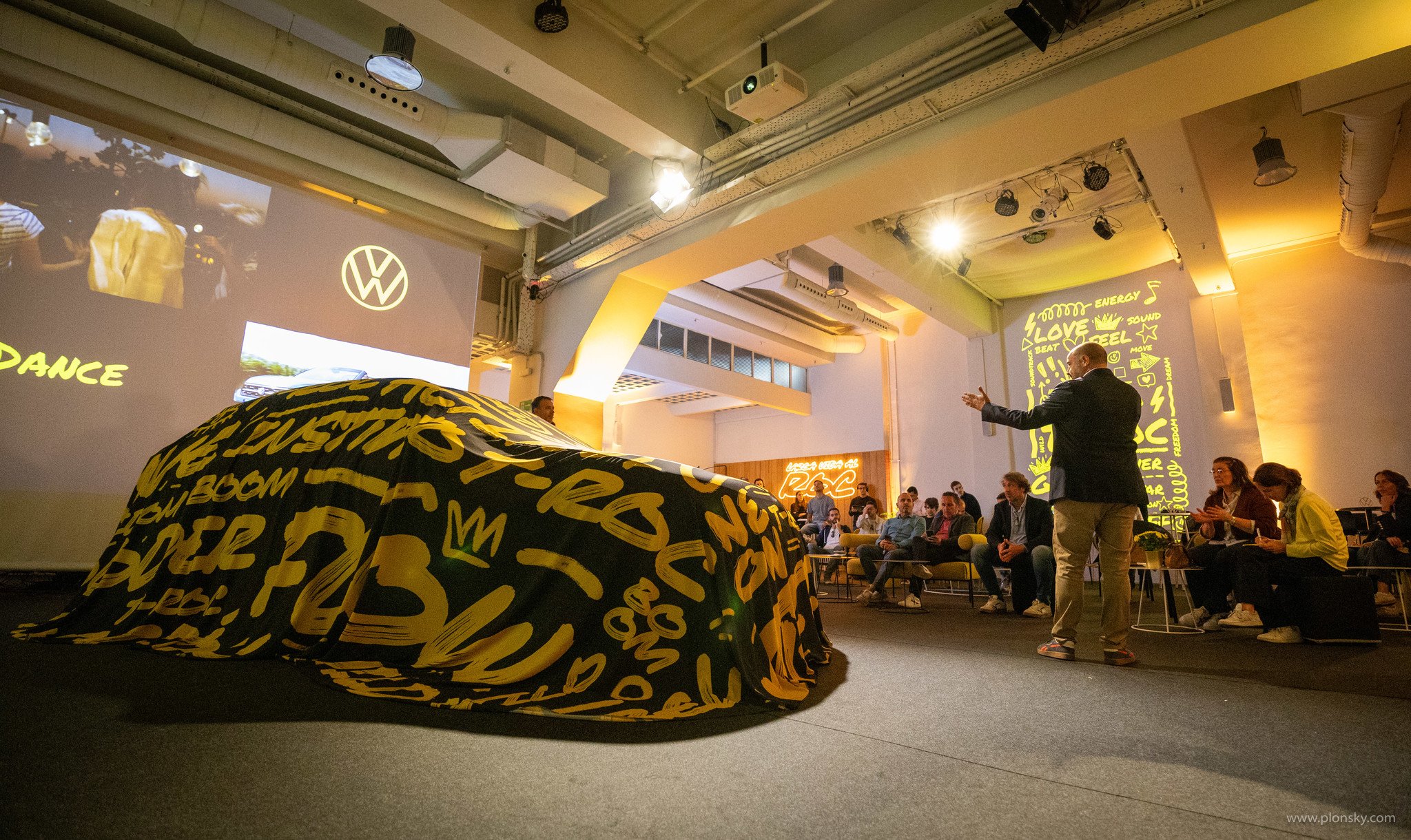 Estos son los precios con descuentos del nuevo Volkswagen T-Roc 2026: desde 29.600 euros