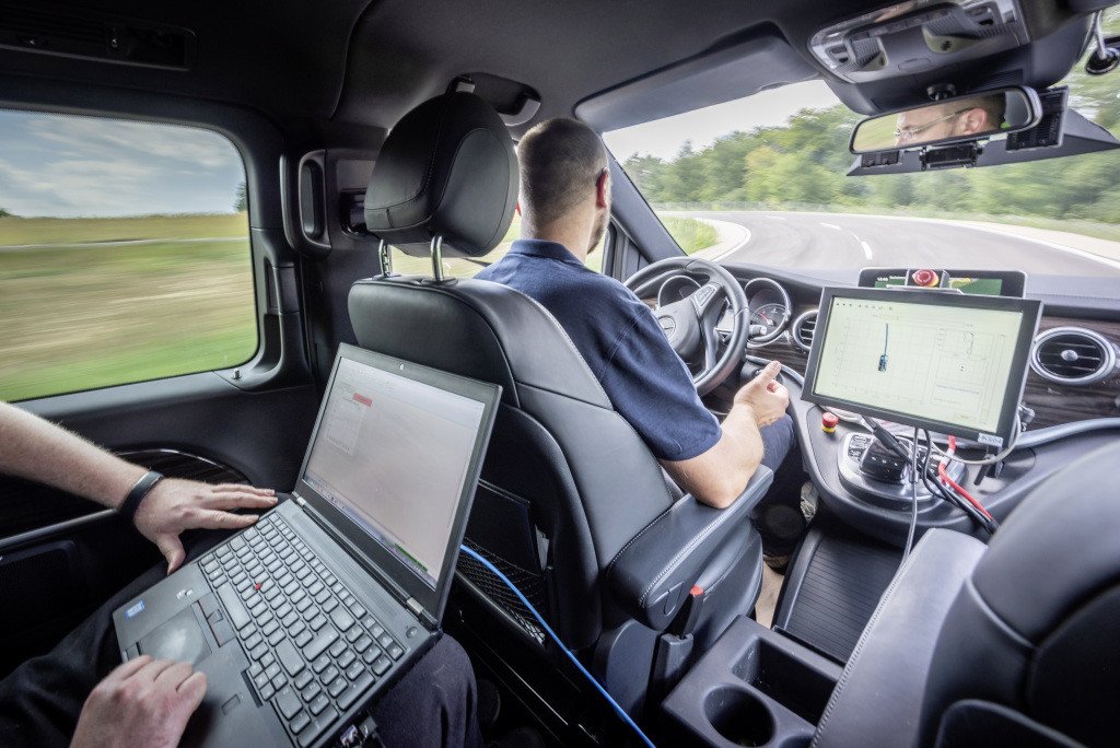 Ciberseguridad, ya hay hackers atacando coches conectados