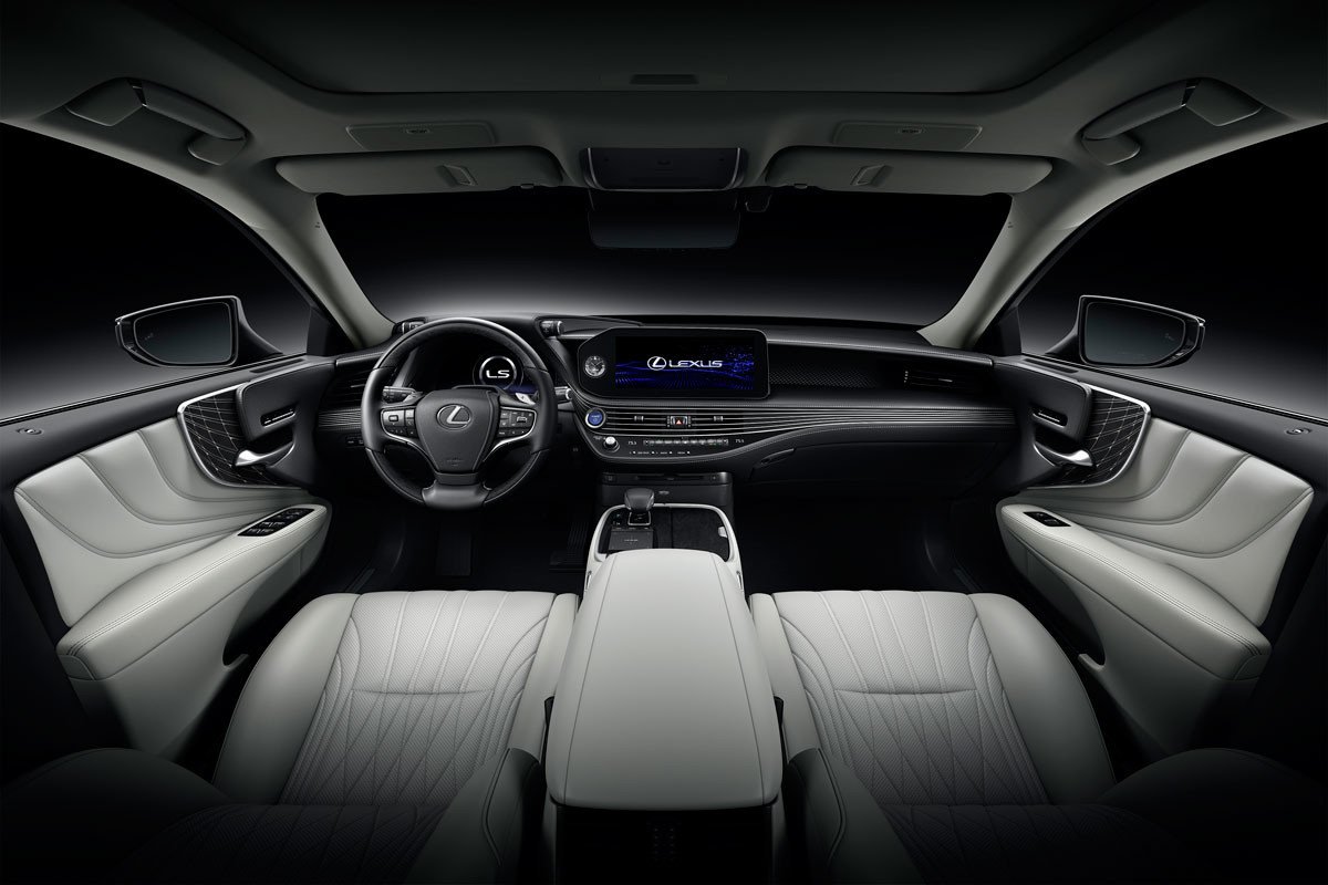 Lexus LS