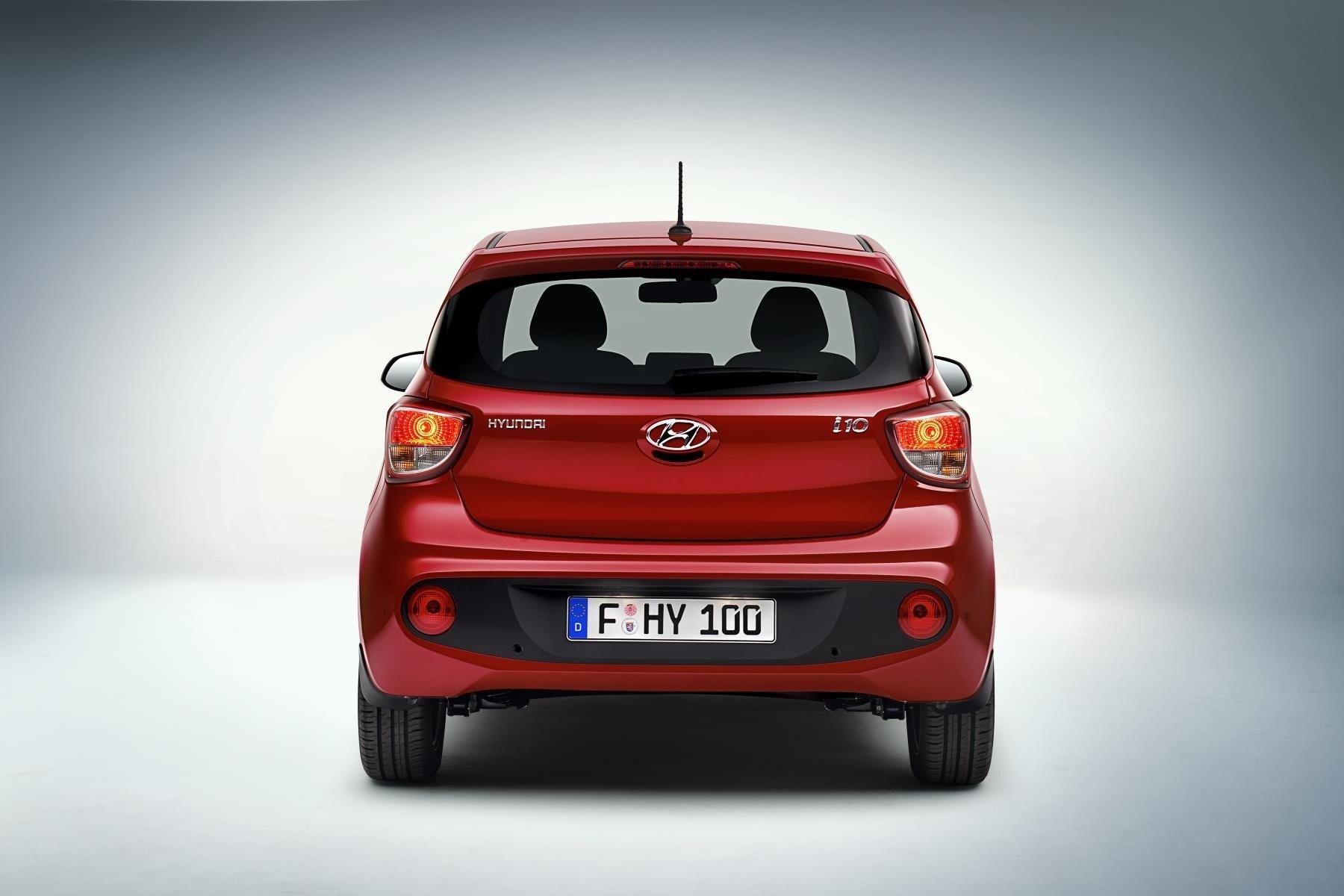 Nuevo Hyundai i10 2017, mejorada estética y equipamiento tecnológico