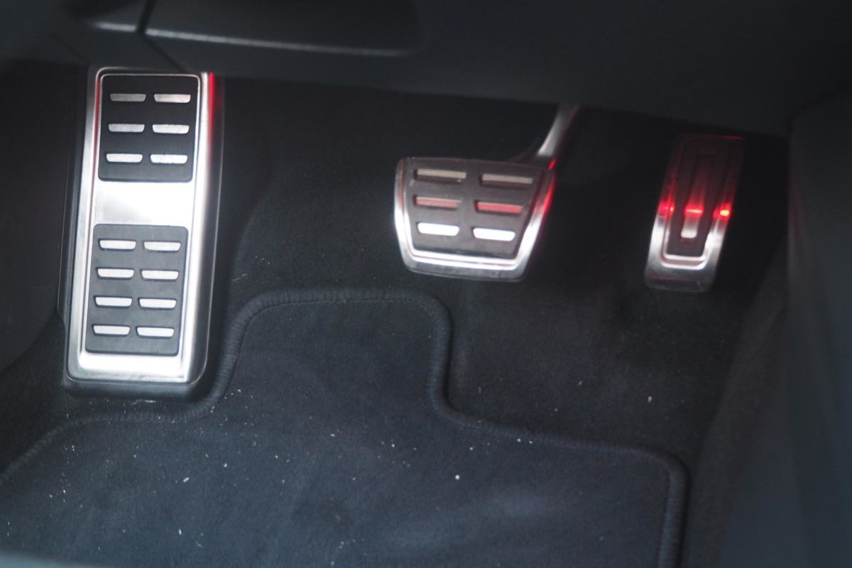Prueba y opinión del Skoda Octavia Combi RS: análisis de cómo va y precios del familiar