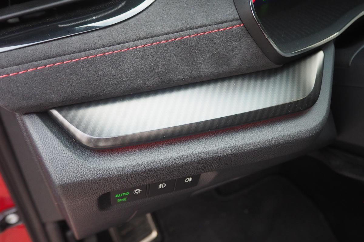 Prueba y opinión del Skoda Octavia Combi RS: análisis de cómo va y precios del familiar