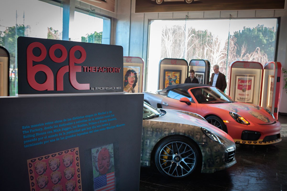 Exposición de Warhol en los concesionarios Porsche