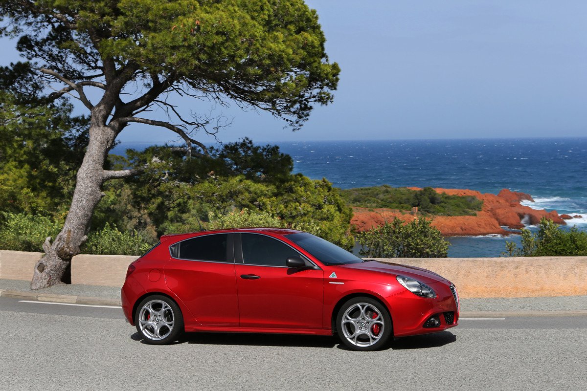 Alfa MiTo y Giulietta Quadrifoglio Verde: espíritu deportivo