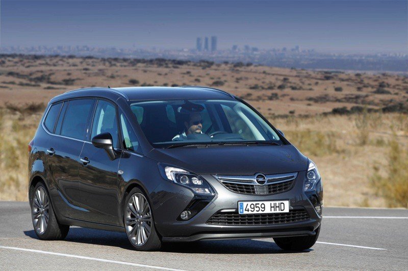 Prueba: Opel Zafira Tourer 2.0 CDTI, un monovolumen para largos viajes