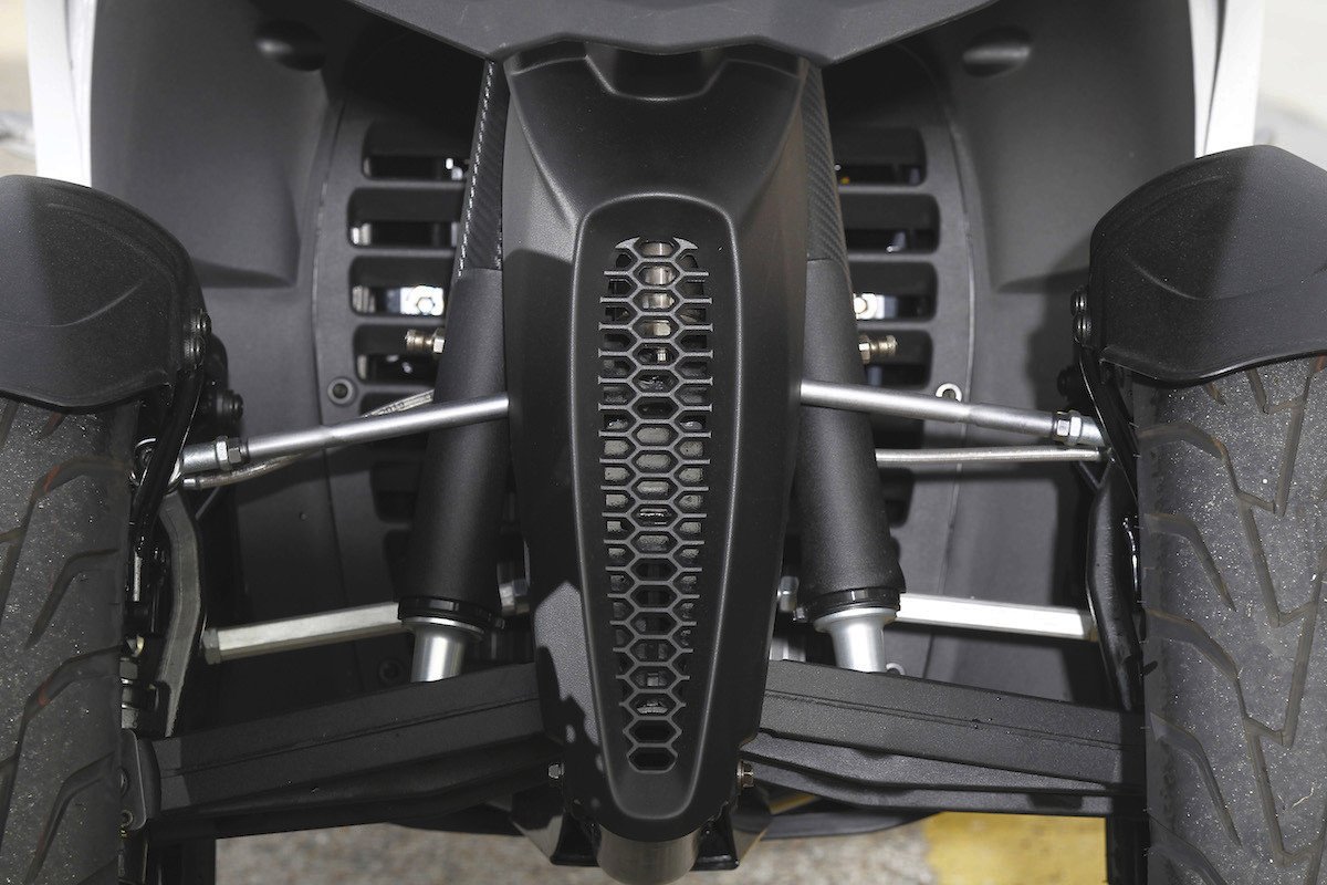 Prueba Quadro Qooder, el scooter de cuatro ruedas