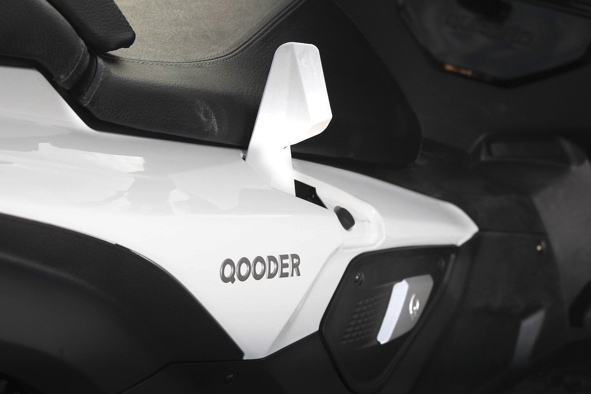 Prueba Quadro Qooder, el scooter de cuatro ruedas