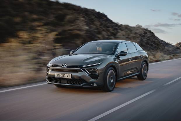 Nuevo Citroën C5 X: la berlina crossover que apuesta por el diseño y el confort