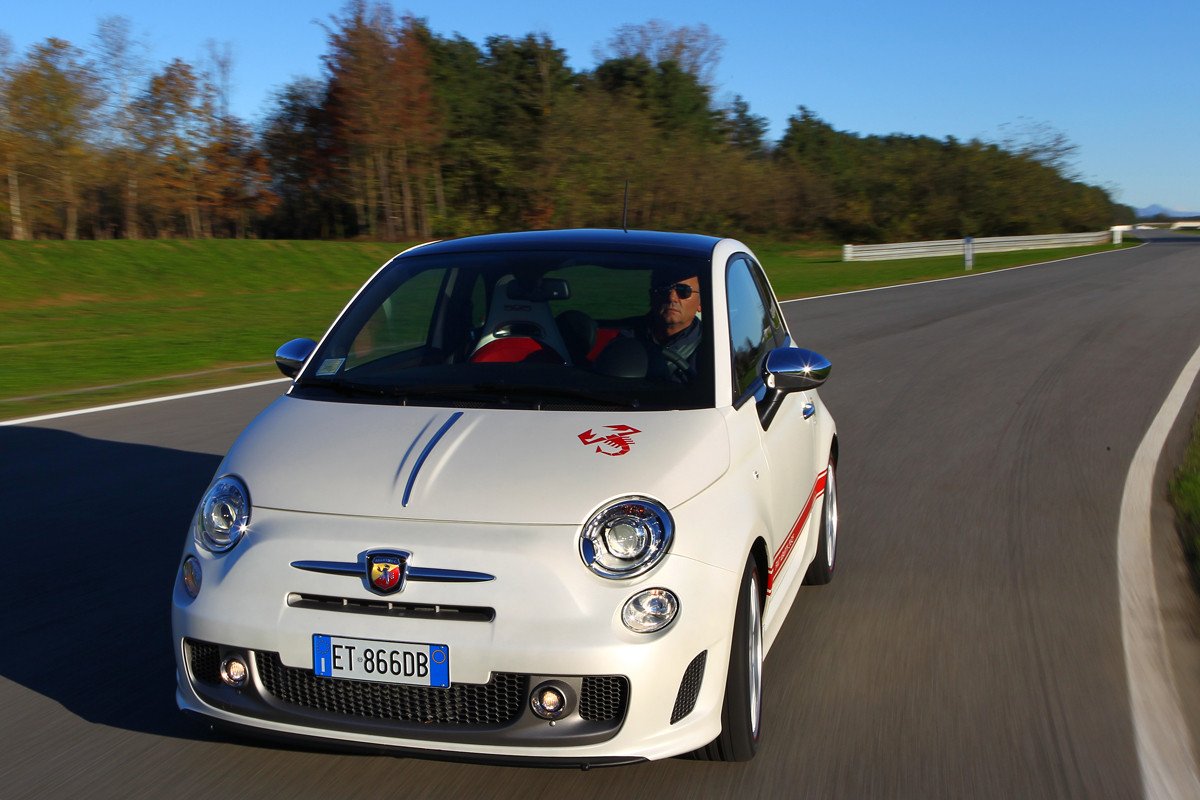 Nuevo Abarth 595 50º Aniversario