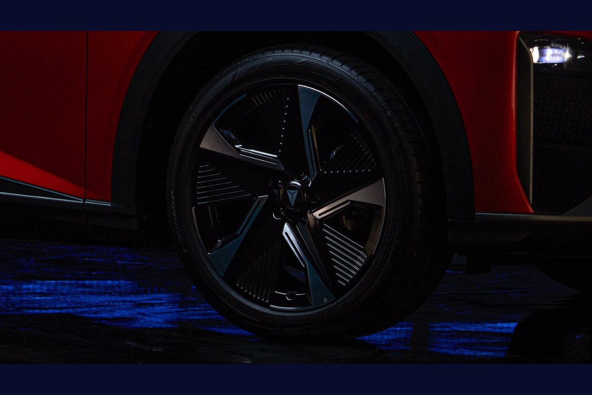 Empacho de marcas chinas: Changan entra en juego en Europa con un SUV eléctrico