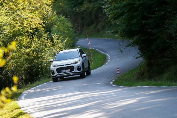Suzuki Across, el Jimny comercial y otras tácticas para eludir las multas de la UE