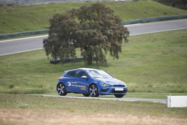 Volkswagen Driving Experience 2017: Escuela R Junior para conductores noveles