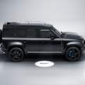 Land Rover, con 007: el Defender V8 Bond Edition y Range Rover Sport SVR