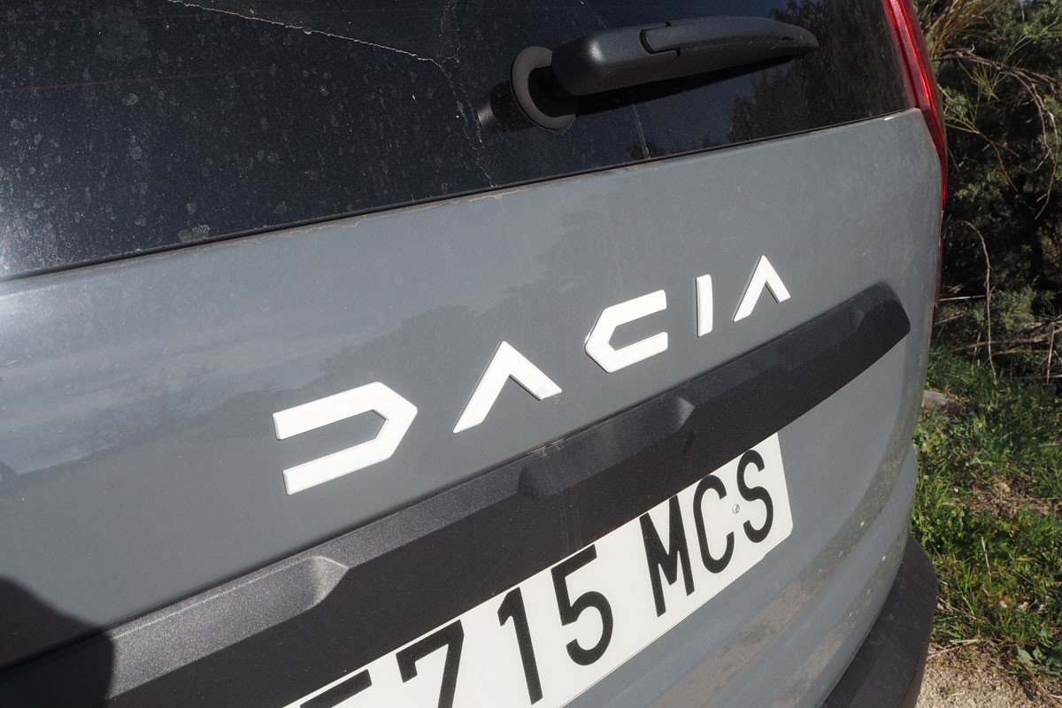 Prueba y opinión del Dacia Jogger: interior, precio y si interesa el 7 plazas