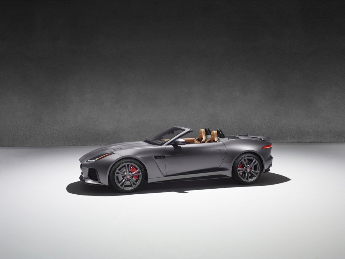 Jaguar F-TYPE SVR Coupé y Cabrio: todo sobre el superdeportivo de Jaguar