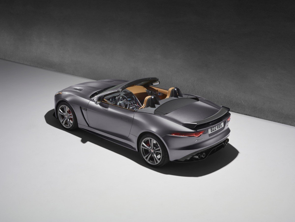 Jaguar F-TYPE SVR Coupé y Cabrio: todo sobre el superdeportivo de Jaguar