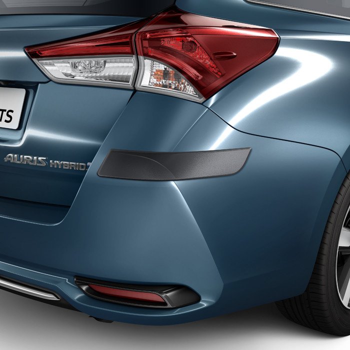Toyota presenta accesorios originales para el nuevo Auris y Auris Touring Sports