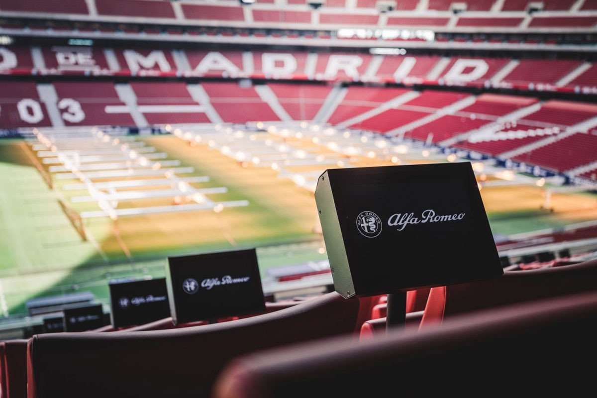 Alfa Romeo entrega sus coches al Atlético de Madrid