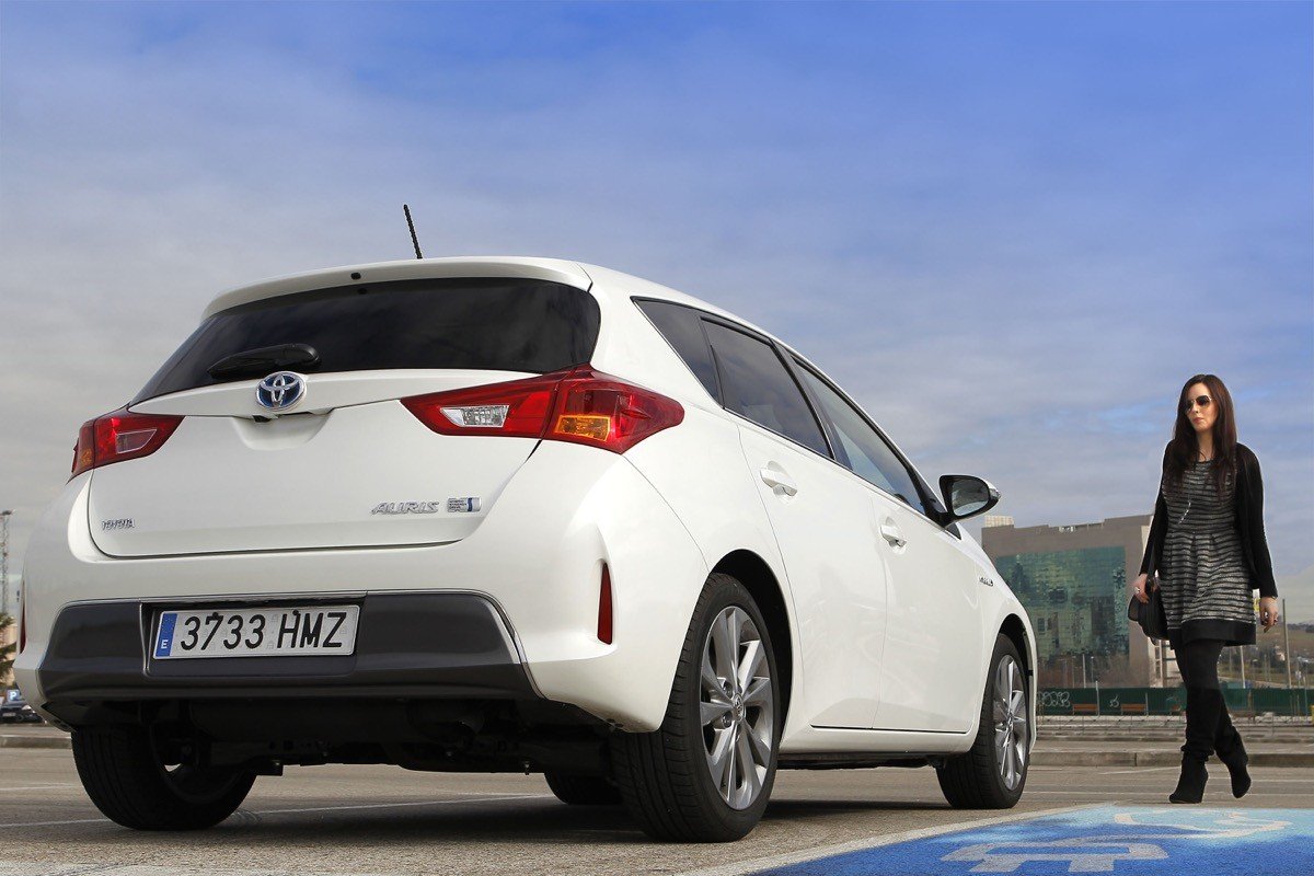 Prueba Toyota Auris Hybrid, alternativa al diésel