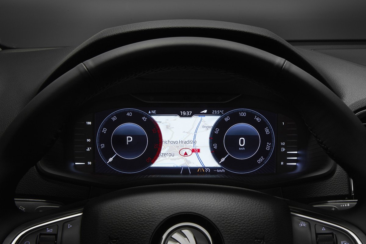 El Karoq será el primer Skoda con el panel de instrumentación digital