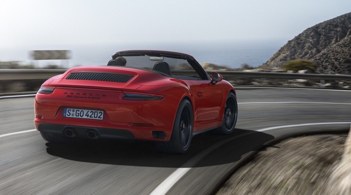 Nuevos Porsche 911 GTS Coupé, Cabrio y Targa: familia completa
