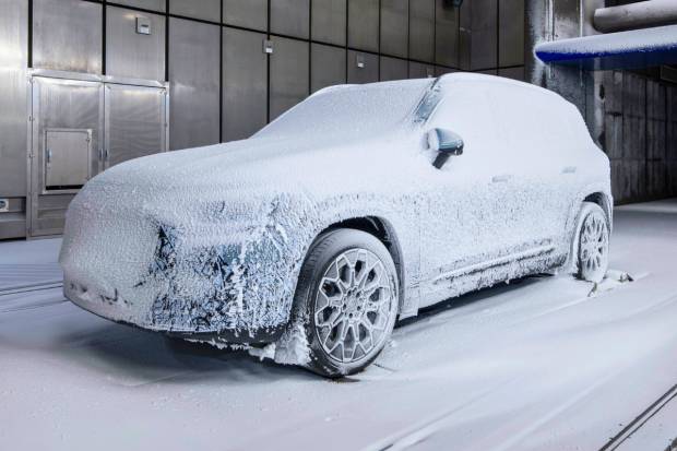 Primeros detalles sobre el nuevo Mercedes GLB: a prueba a temperaturas bajo cero