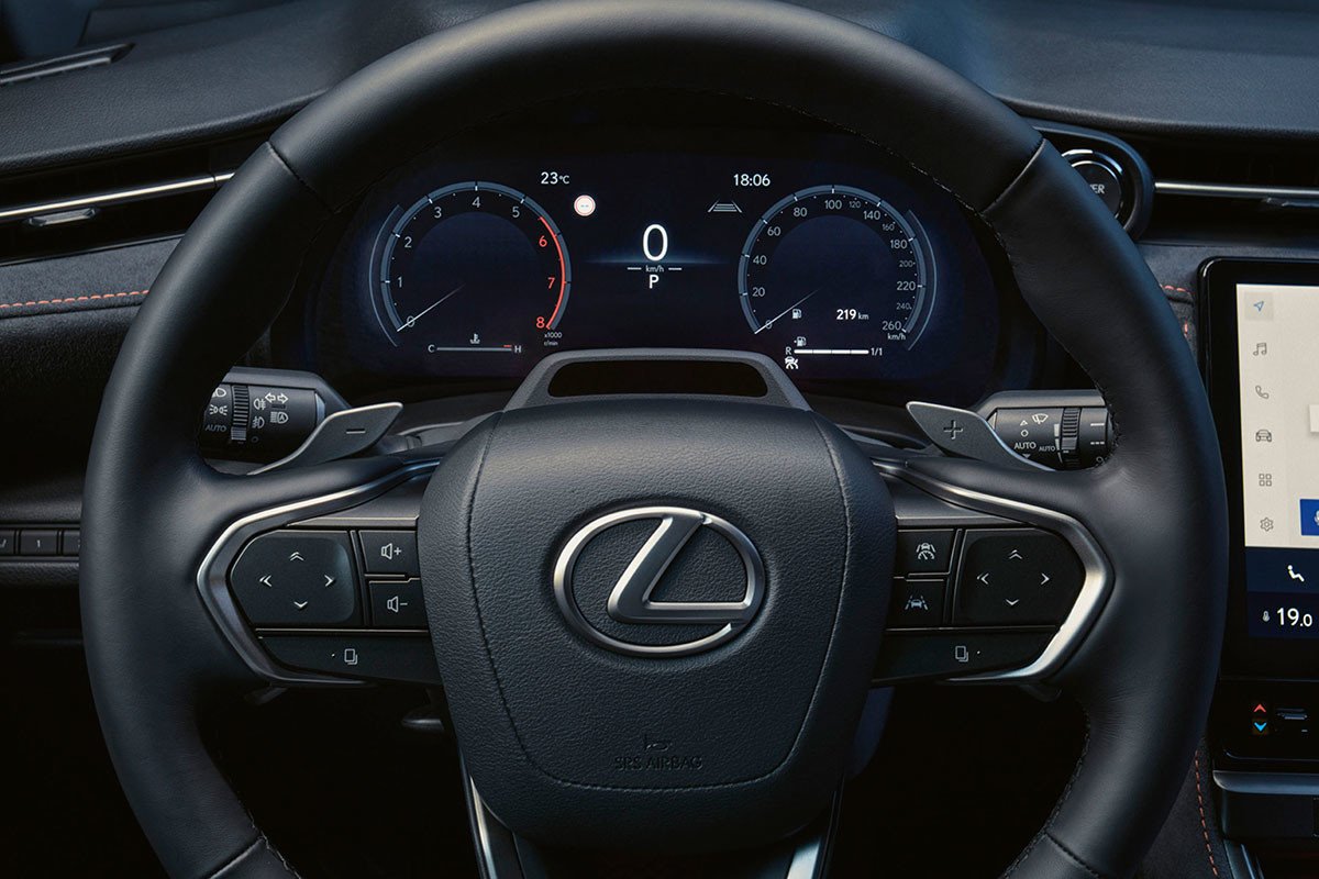 Así será el Lexus que más barato podrás comprar, el LBX: SUV e híbrido para 2024