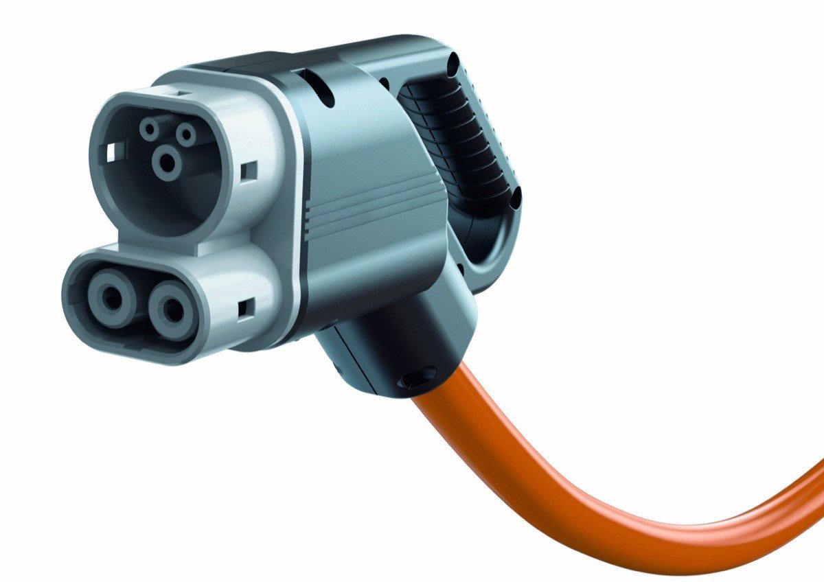 Audi prepara baterías y sistemas de recarga para sus coches híbridos y eléctricos