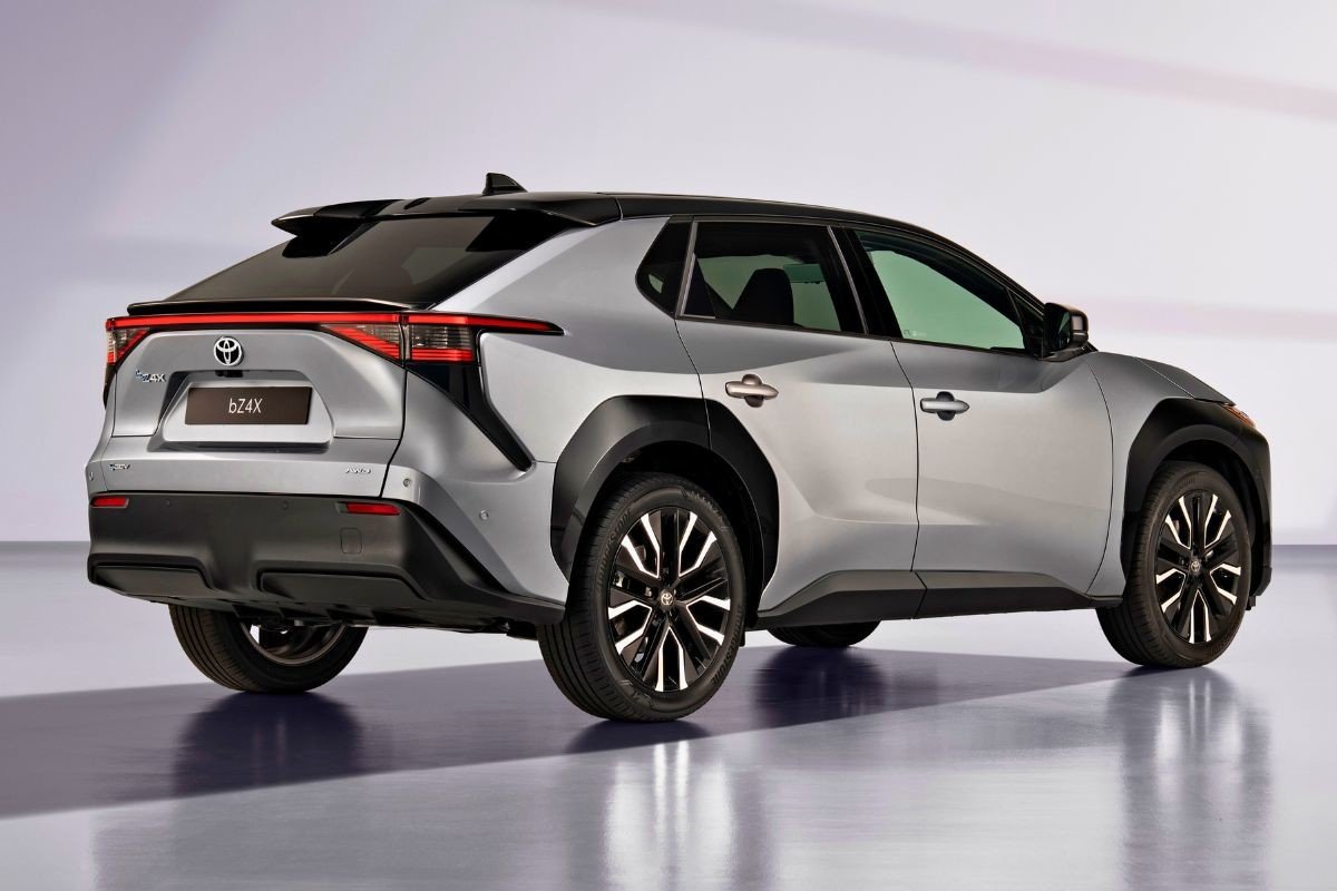 Estos son los coches 100% eléctricos que Toyota va a comenzar a vender