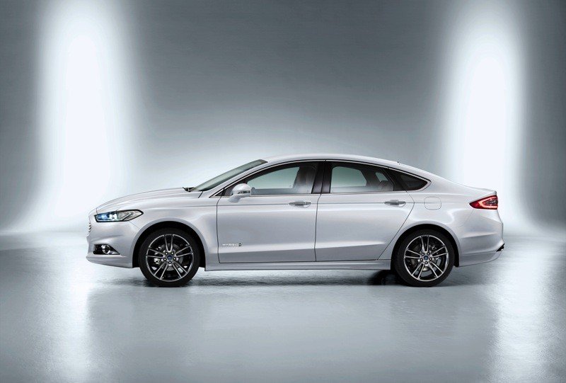 Nuevo Ford Mondeo, con motor 1.0 EcoBoost, y también híbrido