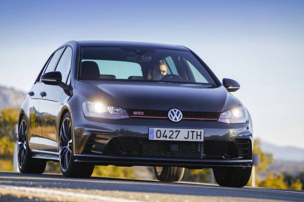 Prueba Volkswagen Golf GTI Clubsport, extremo y racing