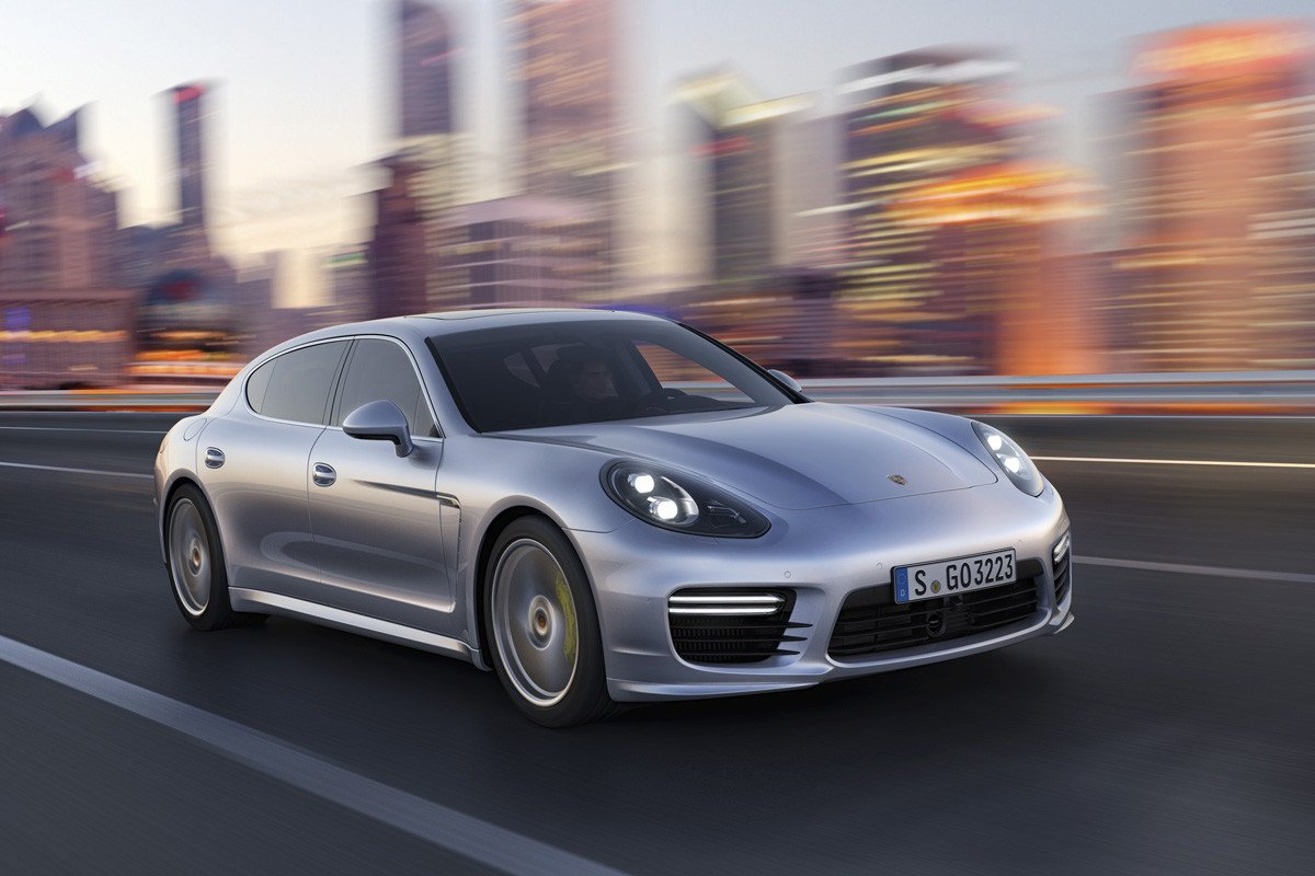 Nuevo Porsche Panamera 2013, ahora también híbrido enchufable