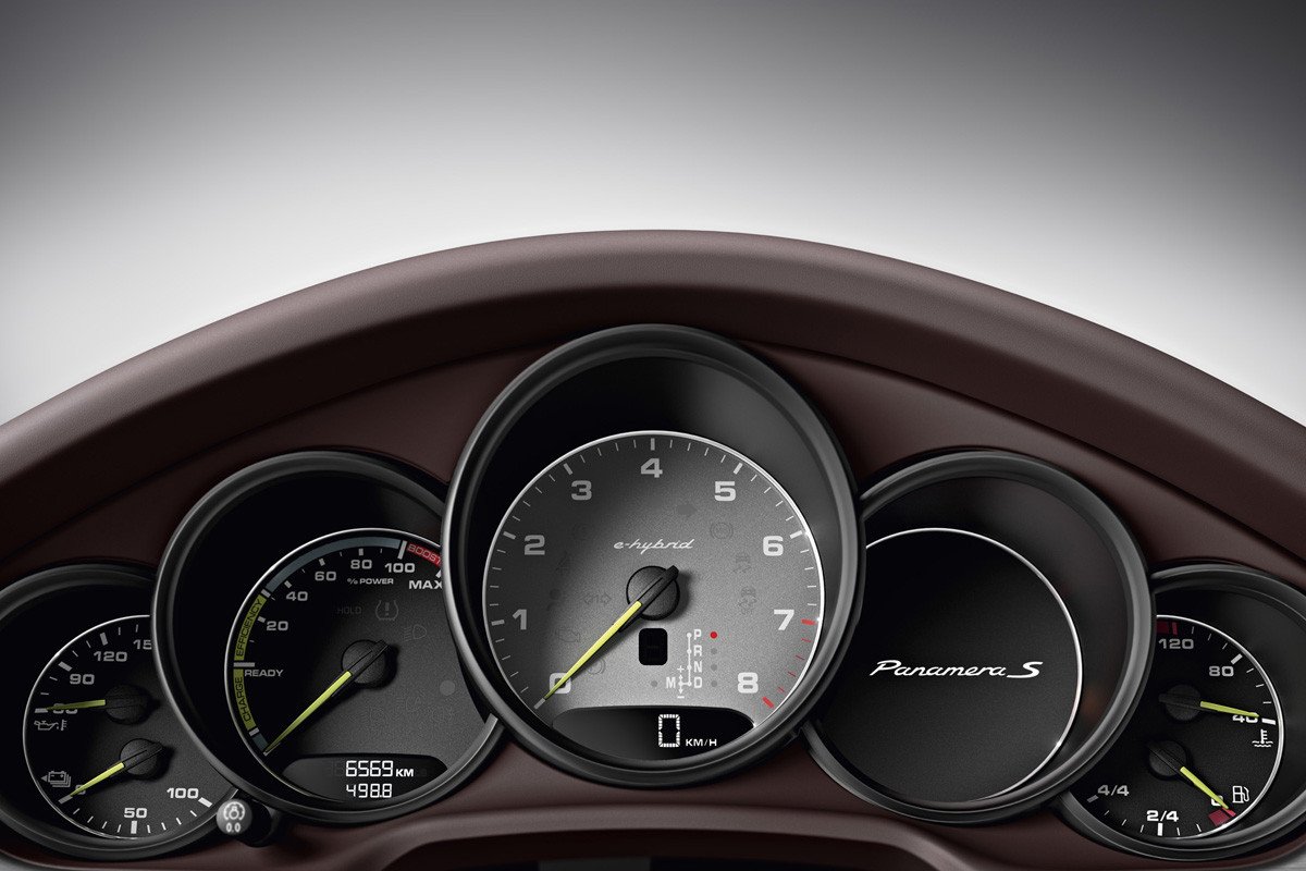 Nuevo Porsche Panamera 2013, ahora también híbrido enchufable