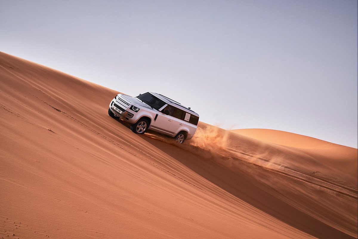 Nuevo Land Rover Defender 130, comodidad para hasta ocho pasajeros