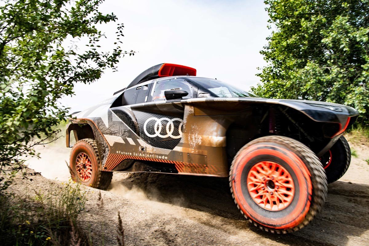 Audi RS Q e-tron: el buggy híbrido con el que Audi quiere ganar el Dakar