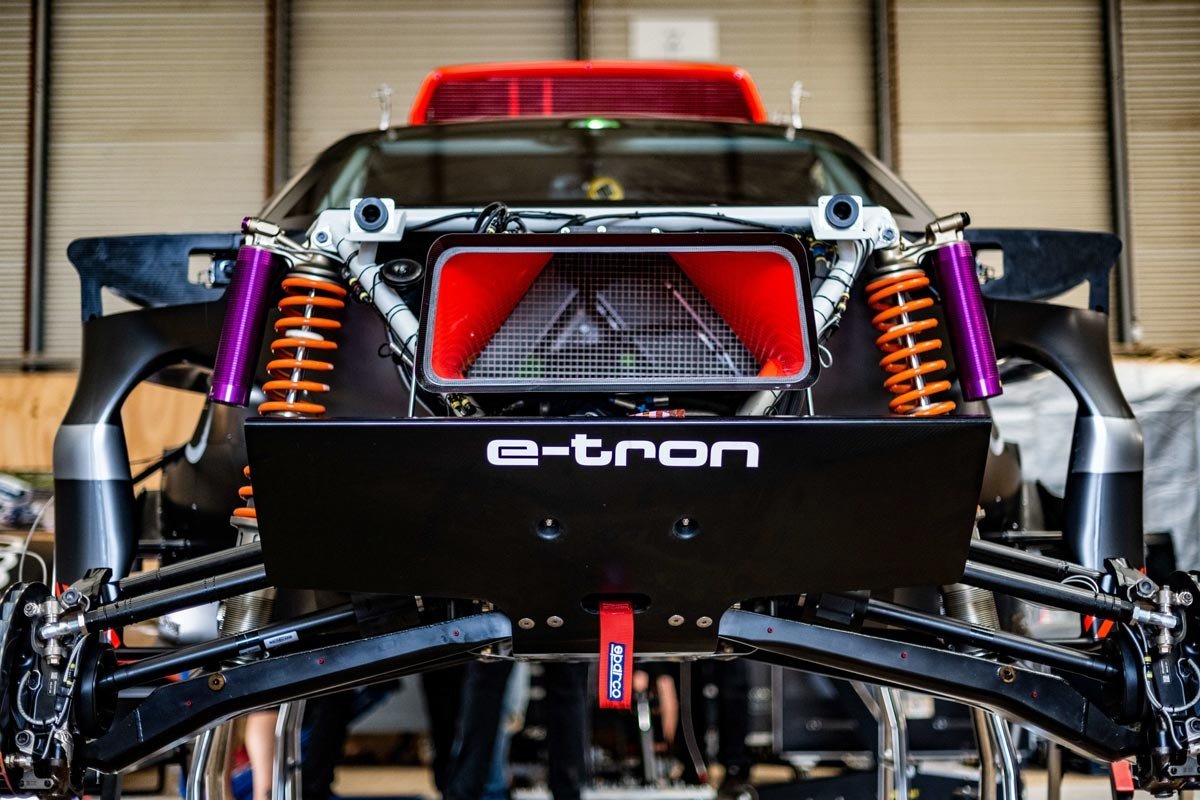Audi RS Q e-tron: el buggy híbrido con el que Audi quiere ganar el Dakar