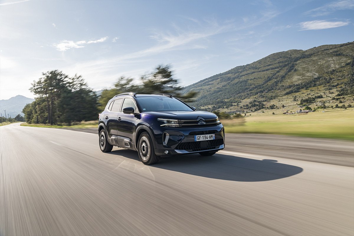 citroën c5 Aircross rodando montaña morro